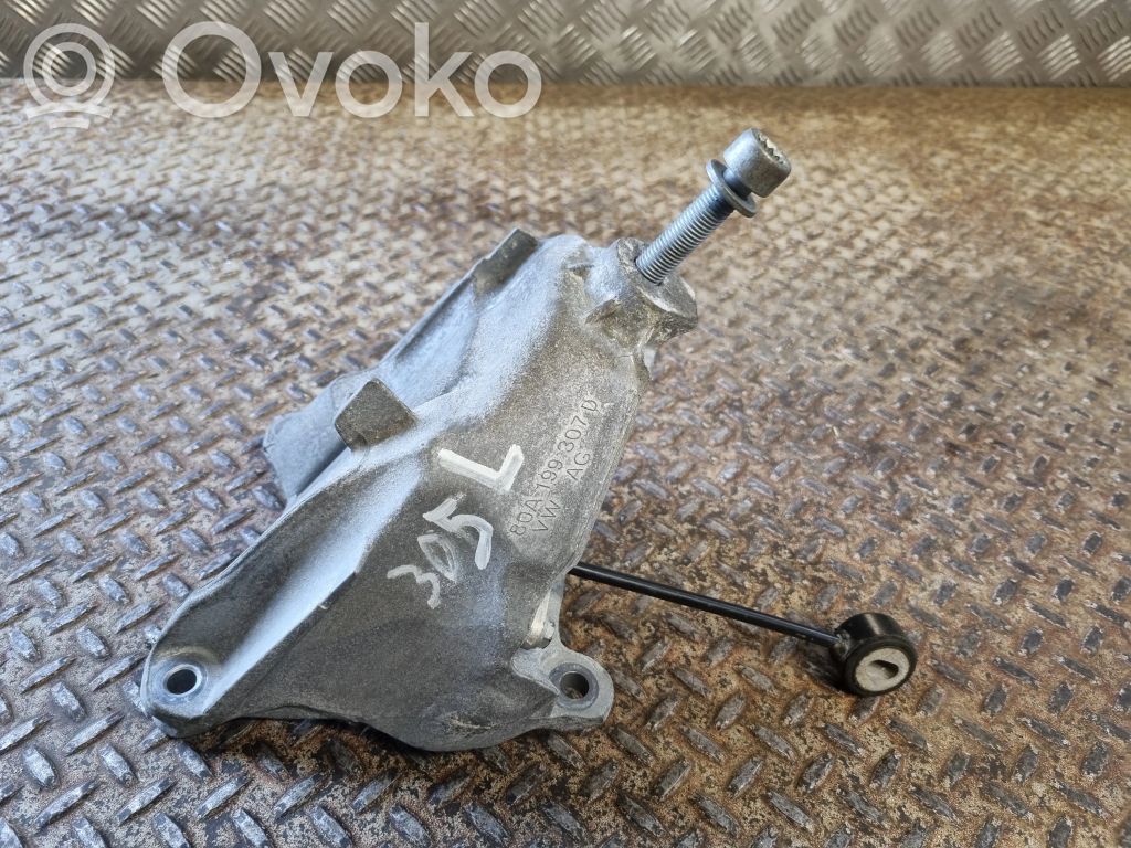 Audi Q5 SQ5 FY Engine mounting bracket 