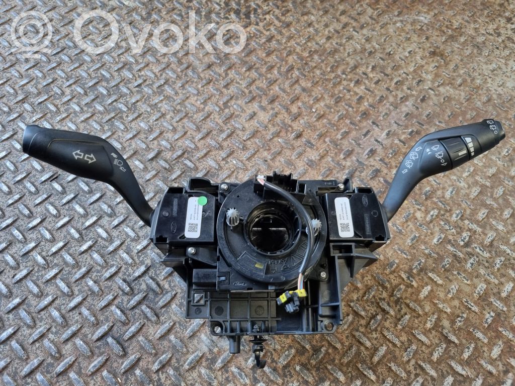 Ford Focus Wiper turn signal indicator stalk/switch 