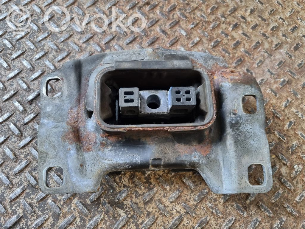 Ford Focus Gearbox mount 