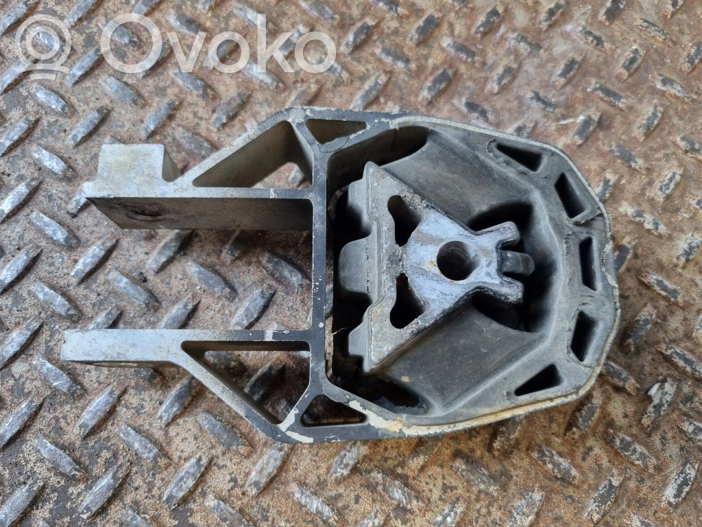 Ford Focus Gearbox mount 