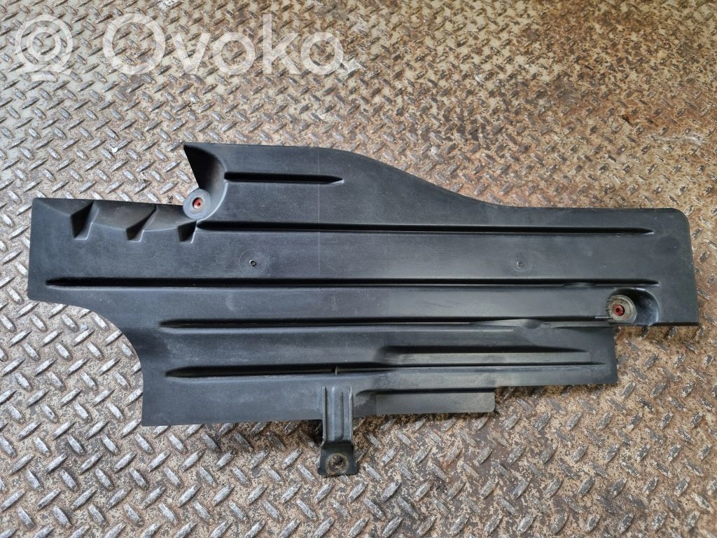Ford Focus Šoninė dugno apsauga 