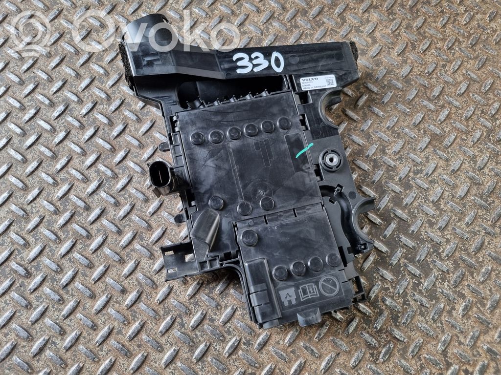 Volvo XC60 Positive wiring loom 