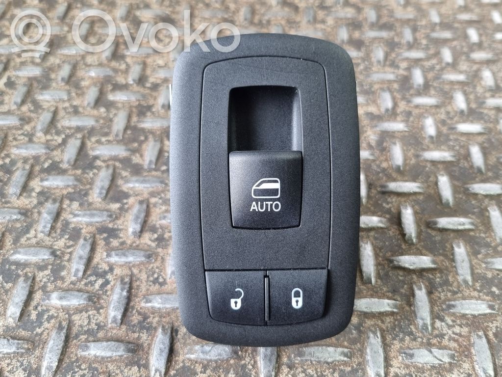 Ram 1500 Electric window control switch 