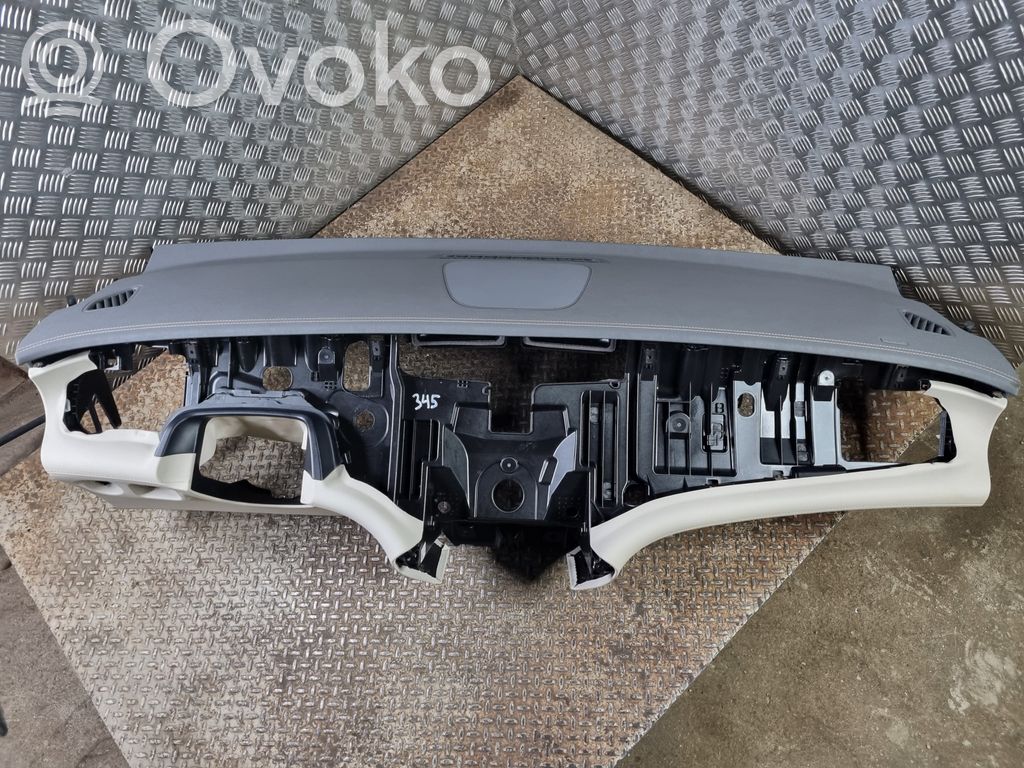 Mercedes-Benz EQS V297 Panel de instrumentos 