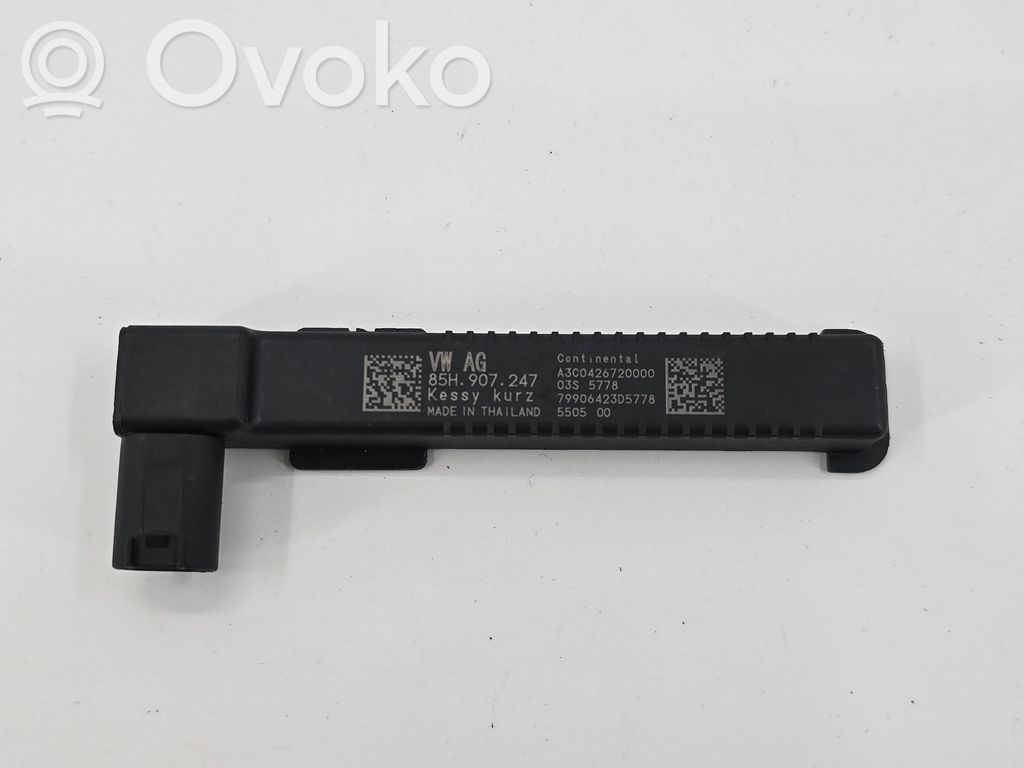Audi A5 Avaimettoman käytön ohjainlaite/moduuli 