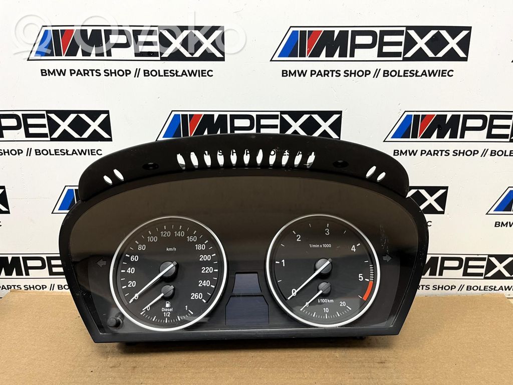 BMW X5 E70 Speedometer (instrument cluster) 