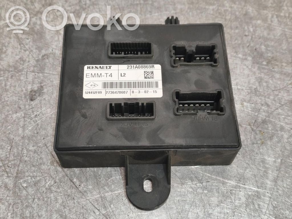 Unidad de control/módulo del motor   231A08869R