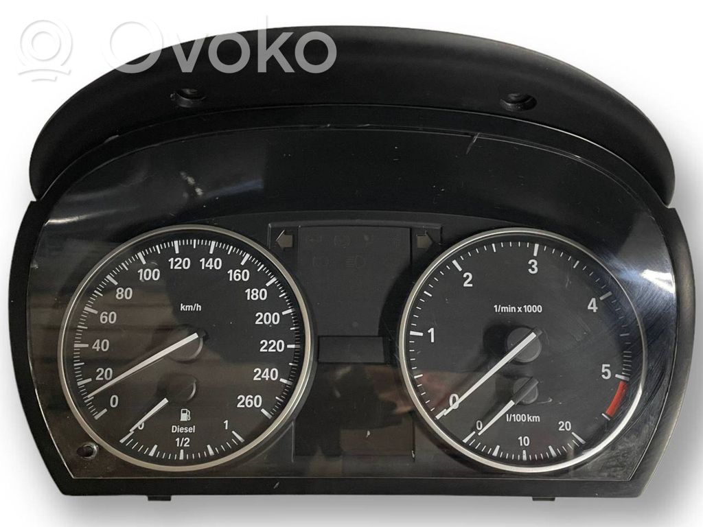 Geschwindigkeitsmesser Cockpit   9220963,62109220963,14369510