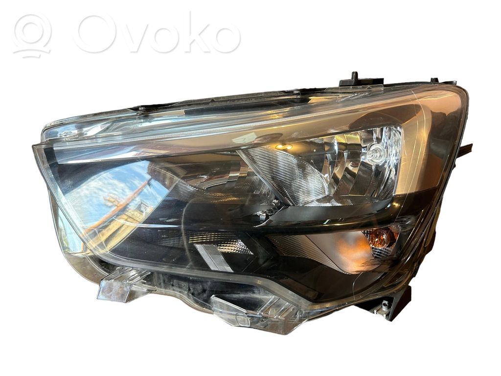 Opel Combo E Headlight/headlamp 