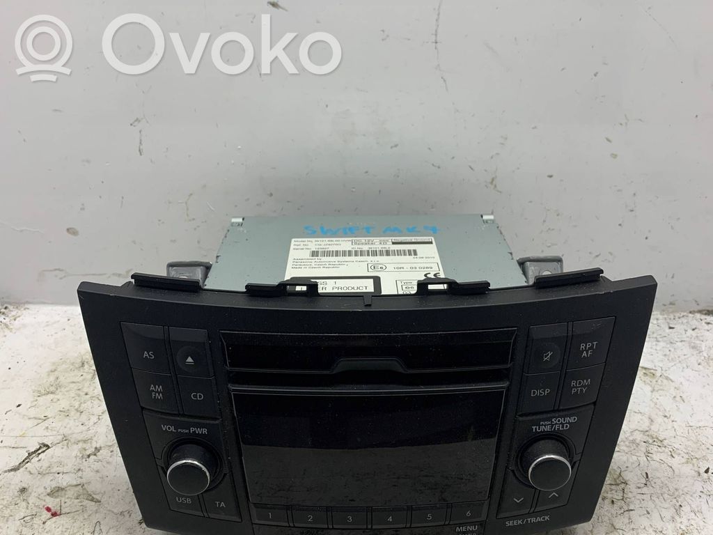 Panel / Radioodtwarzacz CD/DVD/GPS   3910168L00M,CQJZ4070G,123927