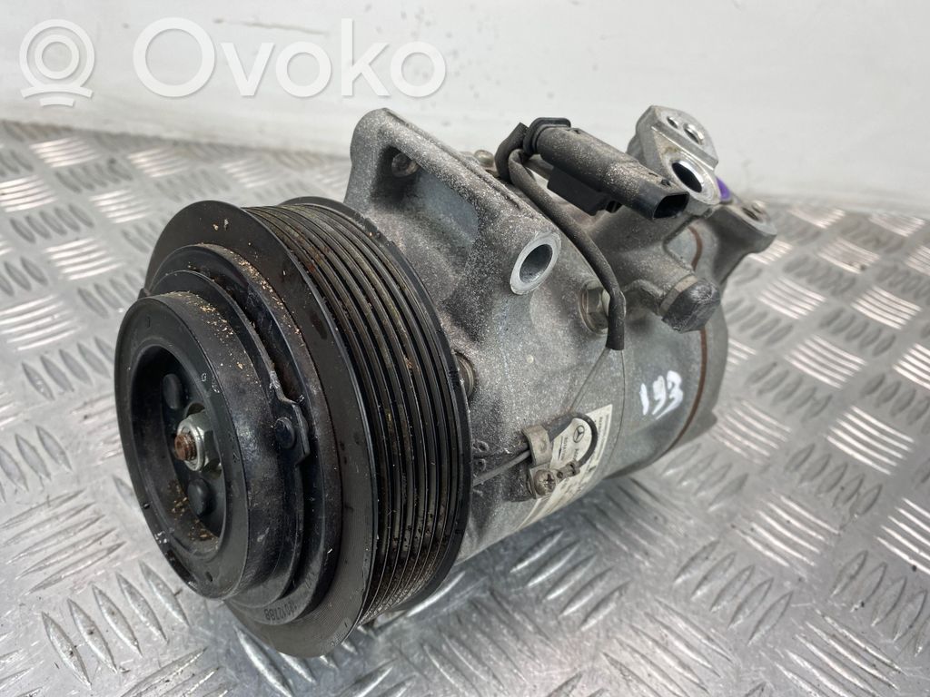 Kompresor / Sprężarka klimatyzacji A/C   A0008300202