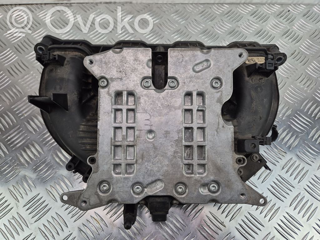 BMW 5 F10 F11 Kolektorius įsiurbimo 