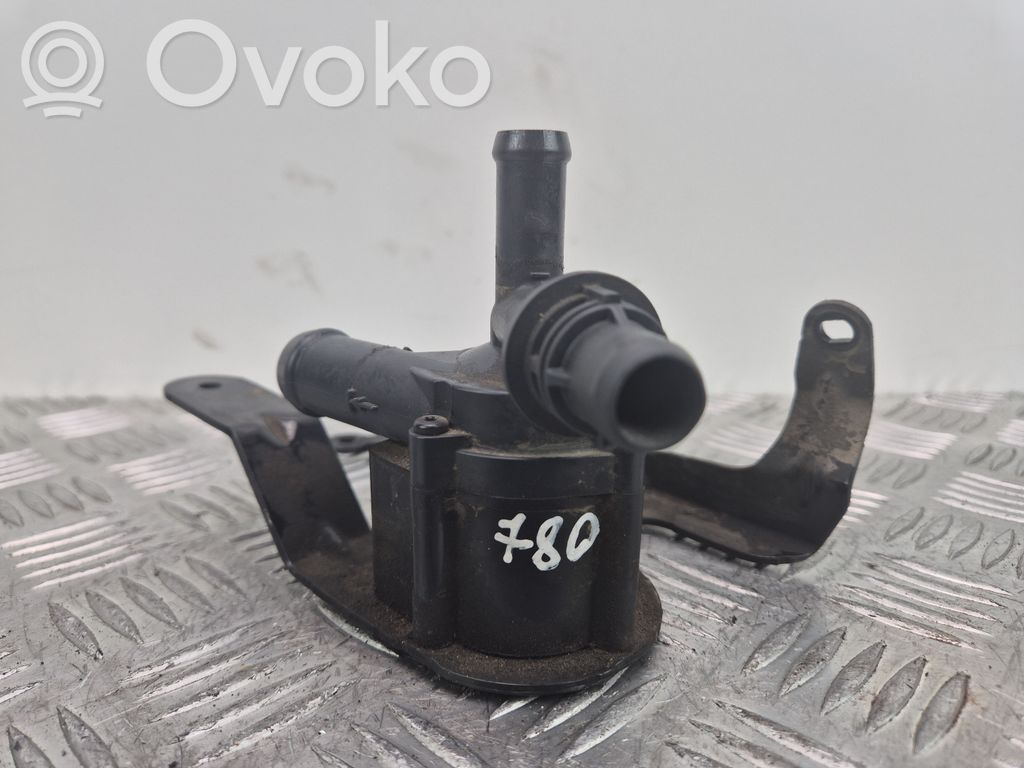 BMW 3 E90 E91 Pompa cyrkulacji / obiegu wody 