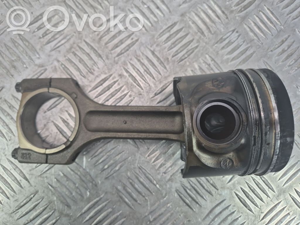 BMW X5 E70 Pistón con biela 