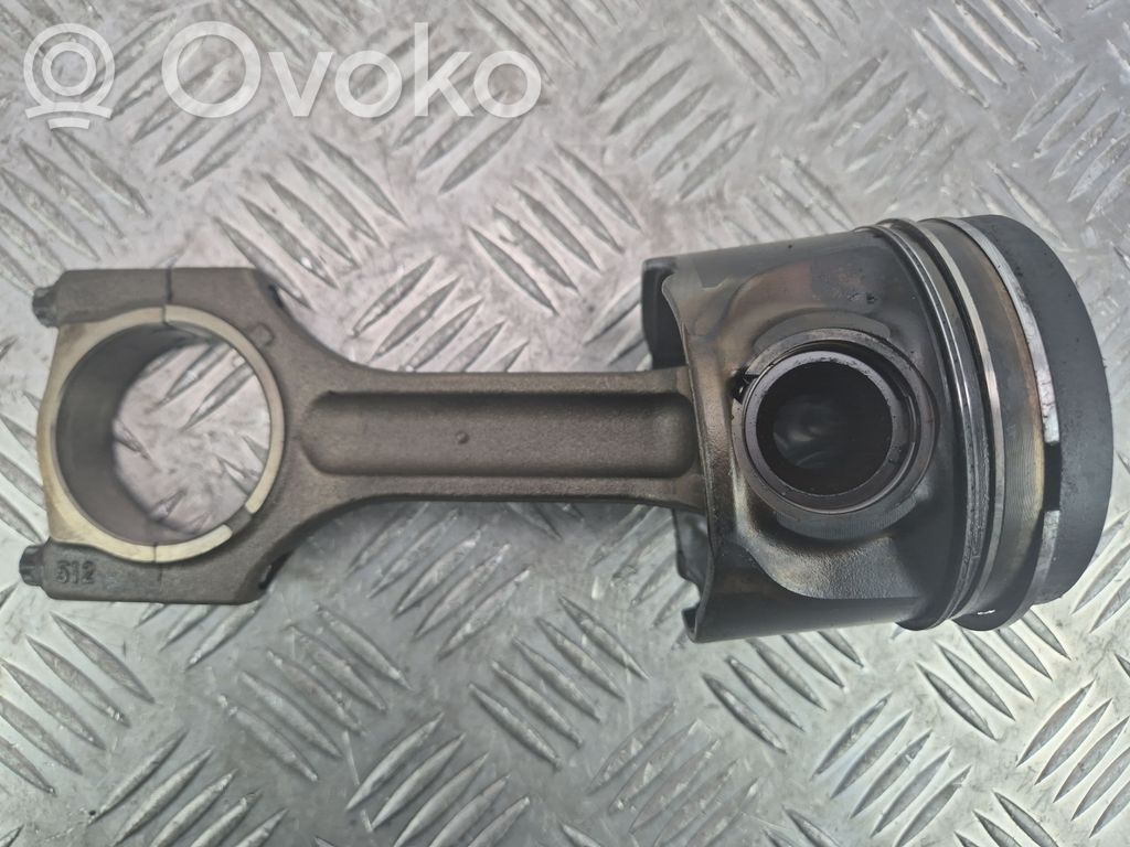 BMW X5 E70 Pistón con biela 