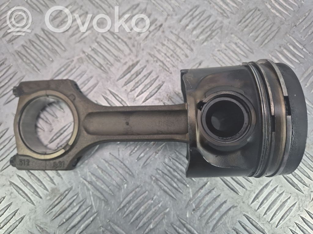 BMW X5 E70 Pistón con biela 