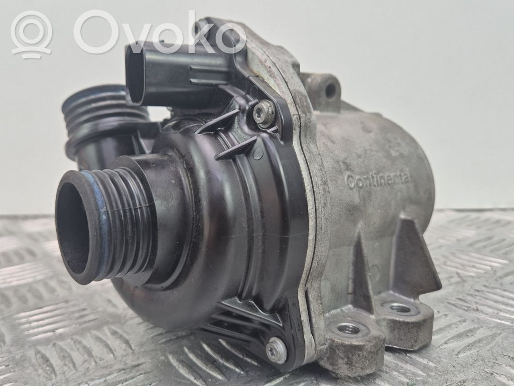 BMW 5 F10 F11 Water pump 