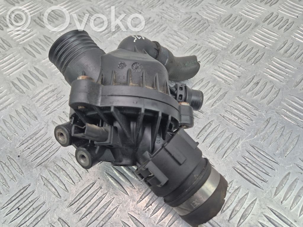 BMW X5 E70 Termostato/alloggiamento del termostato 