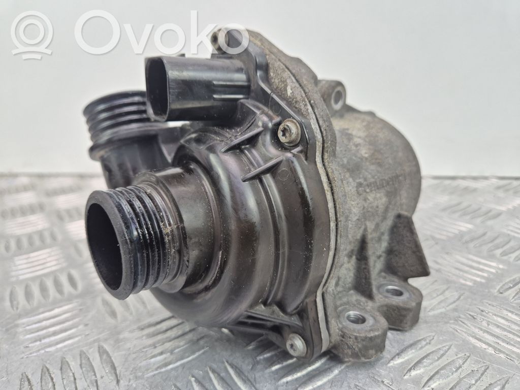 BMW 3 E90 E91 Water pump 