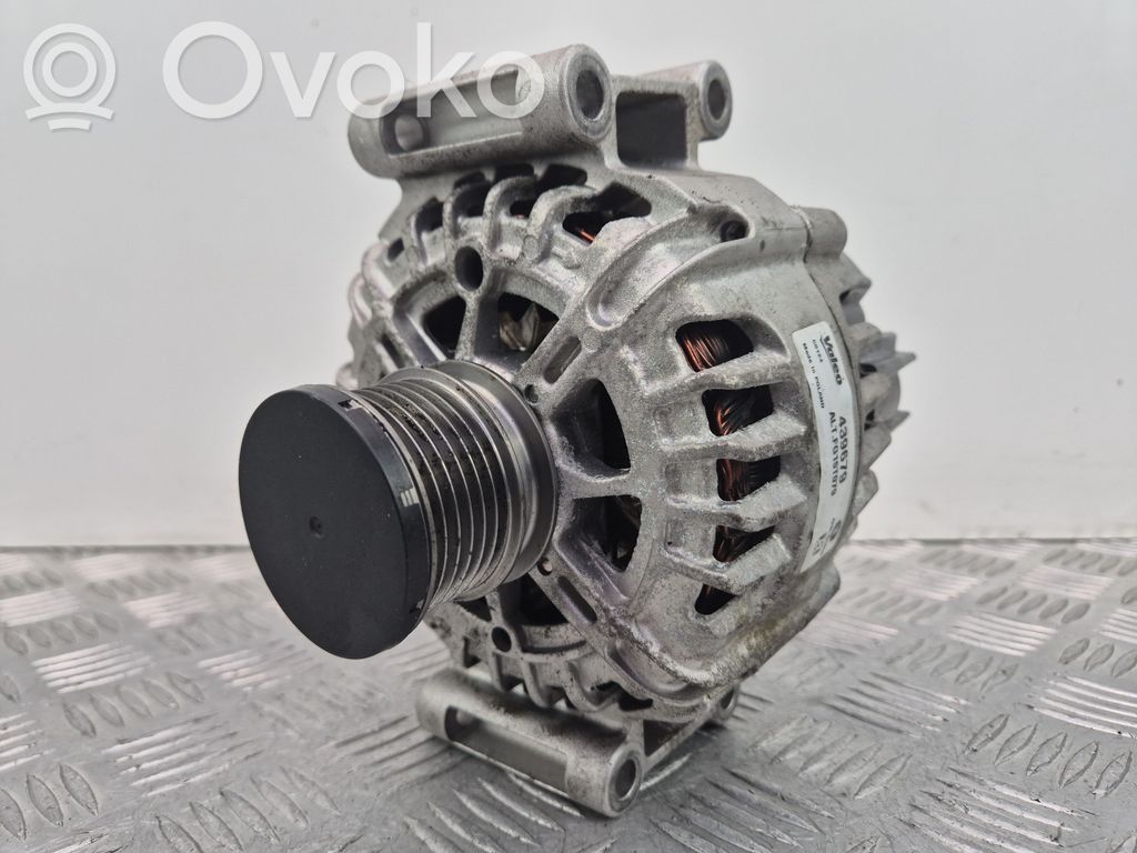 Mercedes-Benz C W204 Alternator 