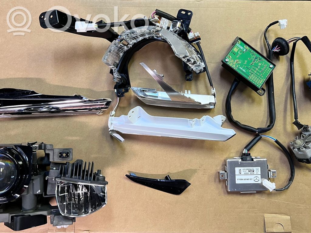 Mazda CX-3 Headlight part 