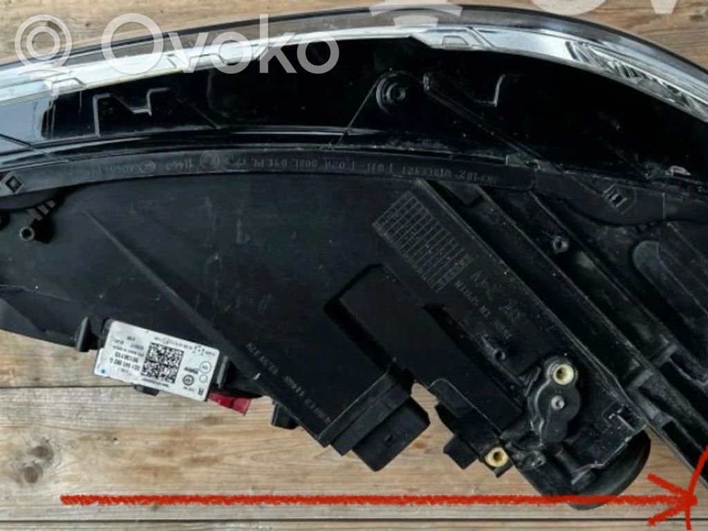 Volkswagen PASSAT B8 Einzelteil Scheinwerfer 