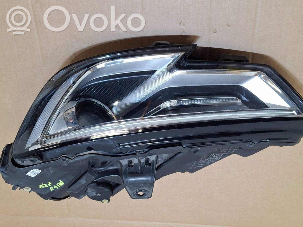 Audi A3 S3 8V Headlight/headlamp 