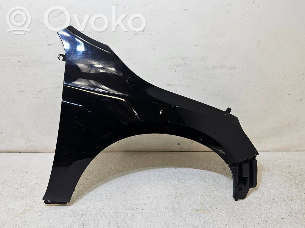 Volvo V60 Spārns 