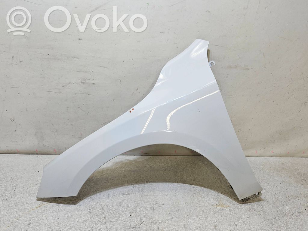 Volvo V60 Spārns 