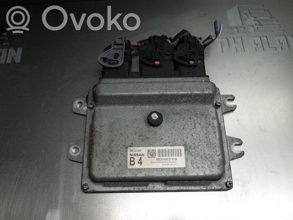 Engine control unit/module ECU   MEC93600