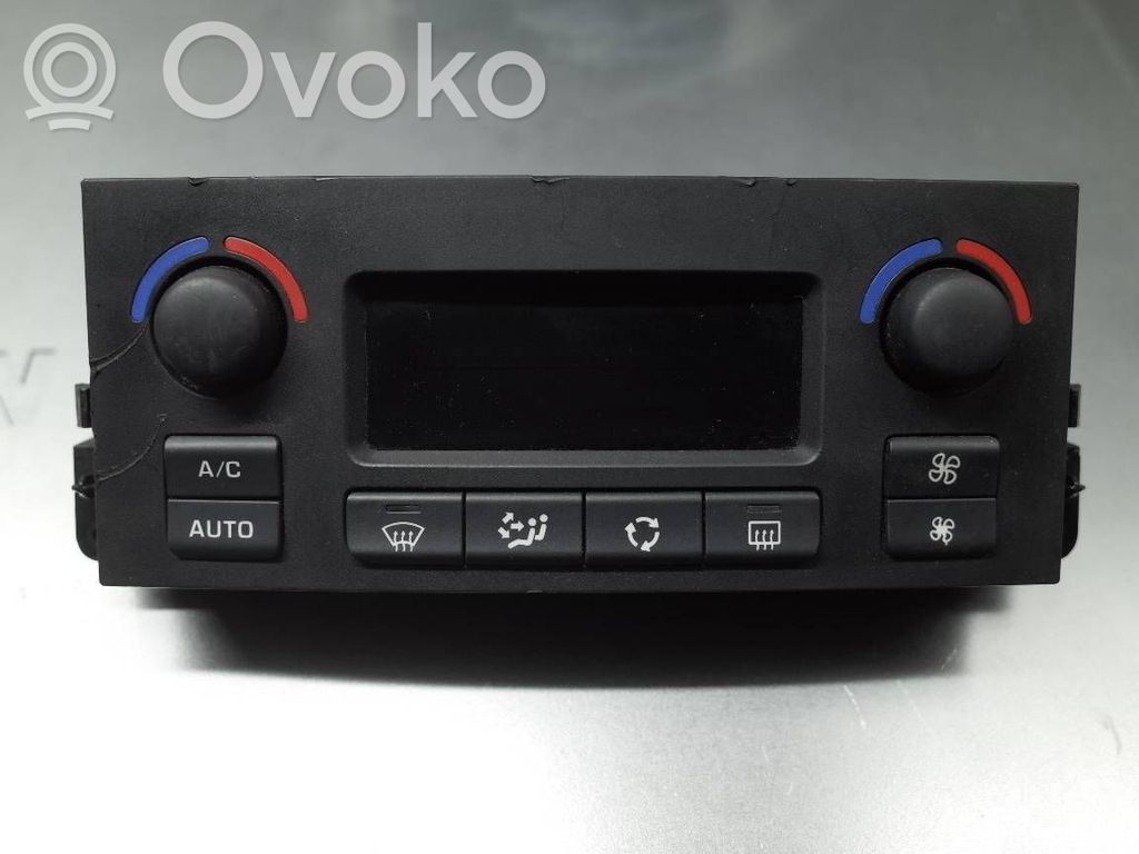 Peugeot 207 Climate control unit 