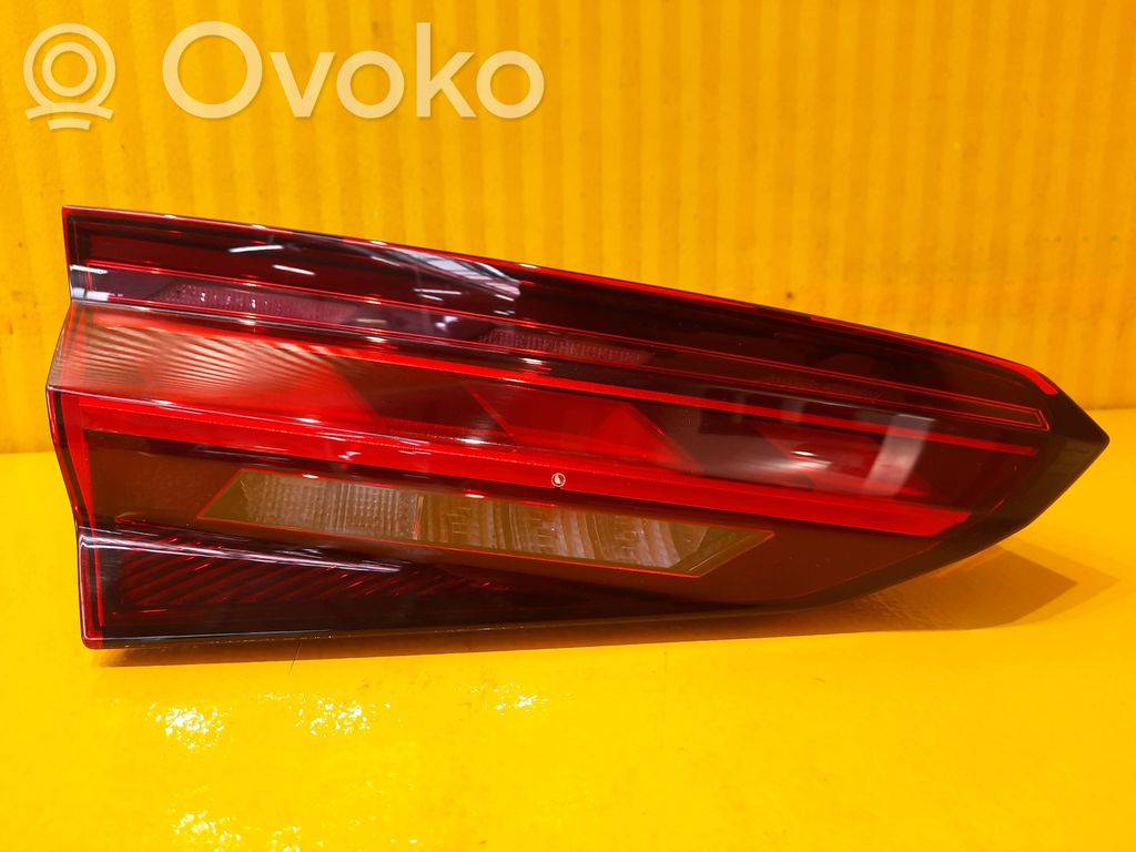 Tailgate rear/tail lights   8W6945075,8W6945075,8W6945075
