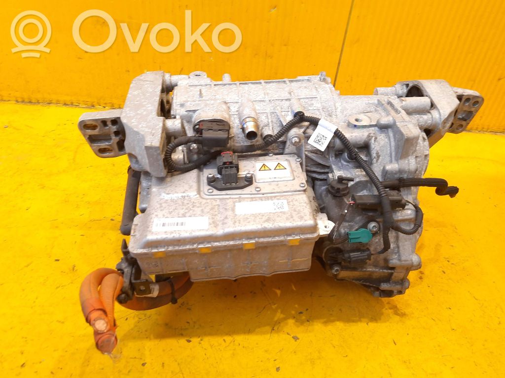 Citroen DS7 Crossback Electric car motor 