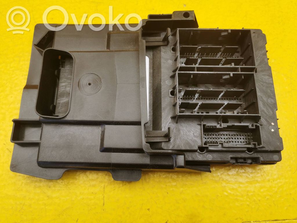 Audi A4 S4 B9 8W Module confort 