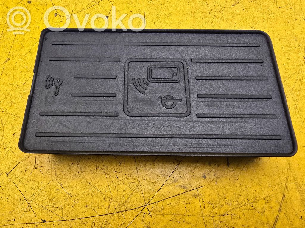 Audi A5 Wireless charging module 