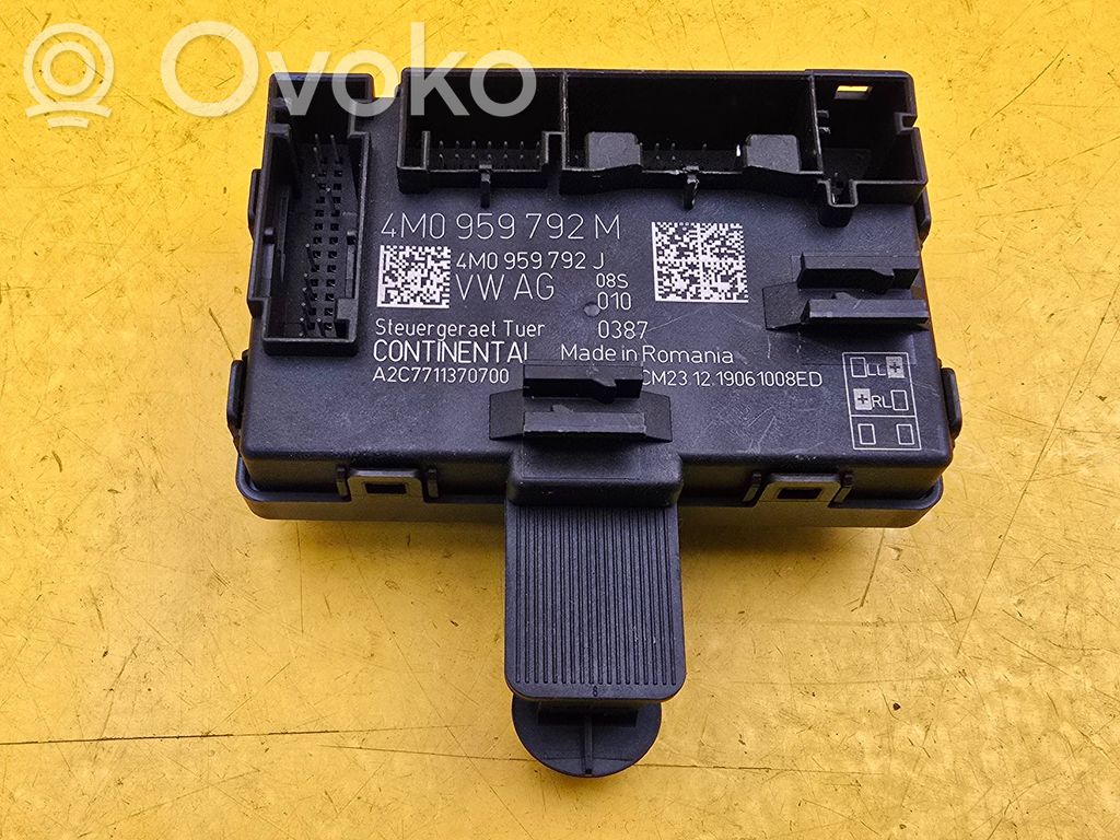 Audi e-tron Door control unit/module 