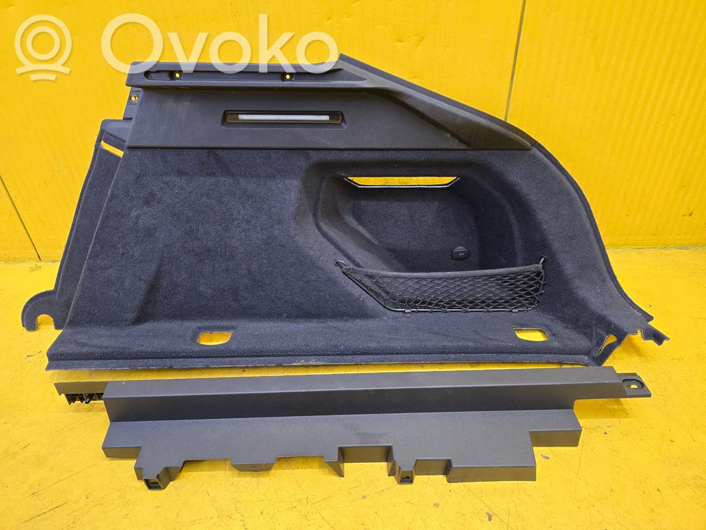 Audi e-tron Trunk/boot side trim panel 
