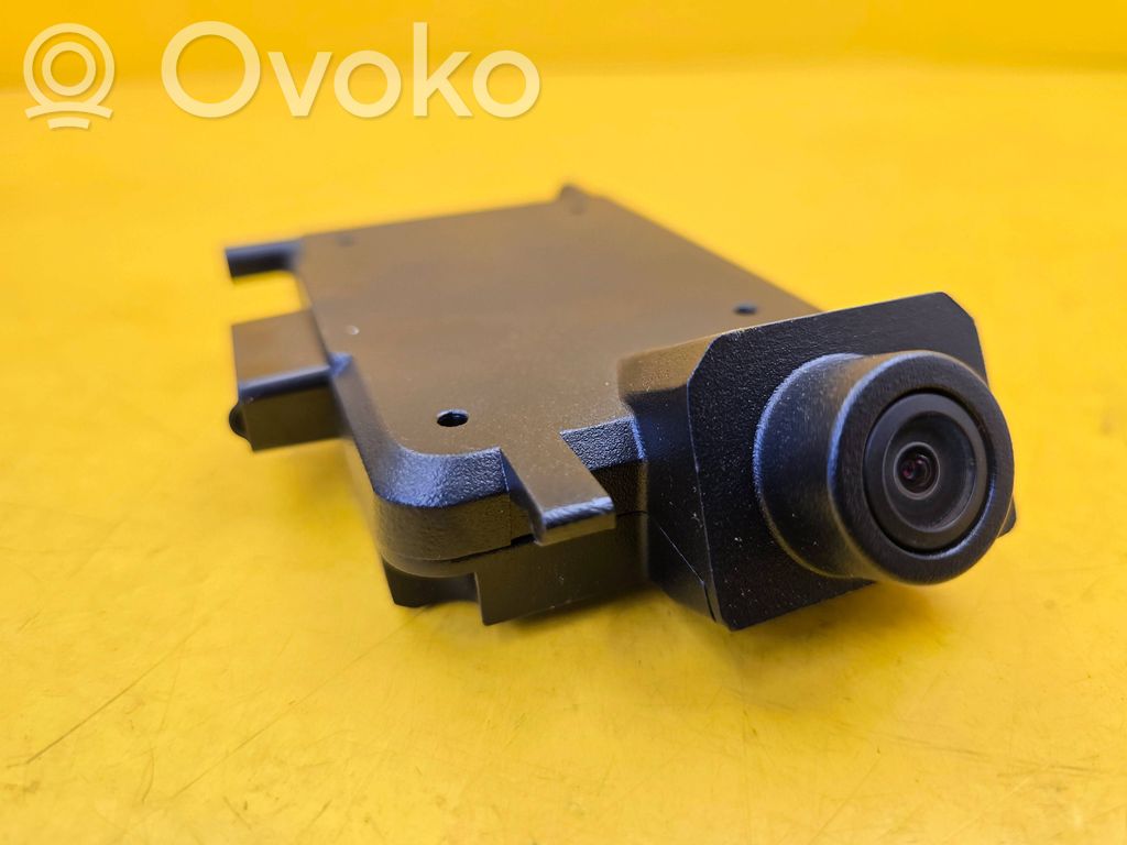 Lynk & co 01 Windshield/windscreen camera 