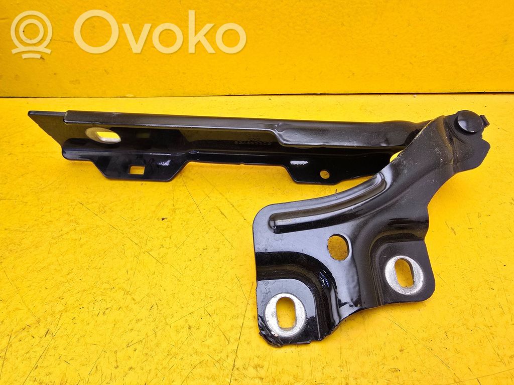 Audi A1 Engine bonnet/hood hinges 