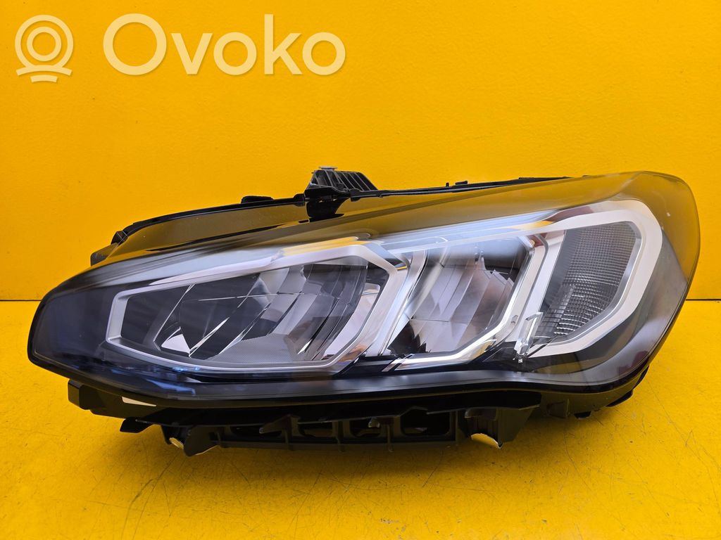 Headlight/headlamp   5A42243