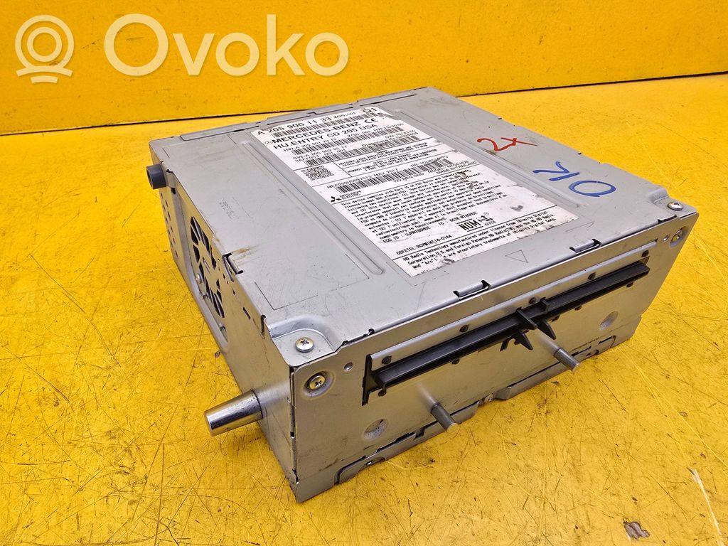 Mercedes-Benz C W205 Konsola środkowa / Radio / GPS 