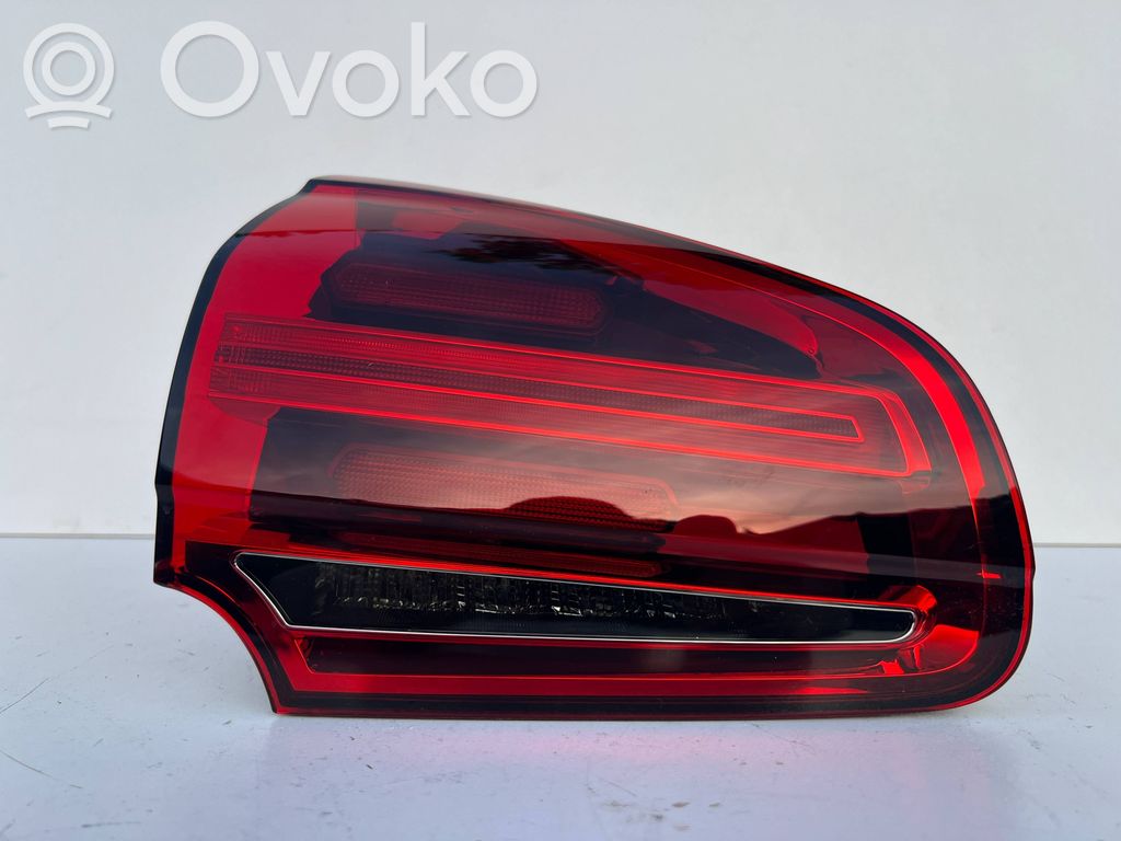 Porsche Cayenne (92A) Lampy tylnej klapy bagażnika 