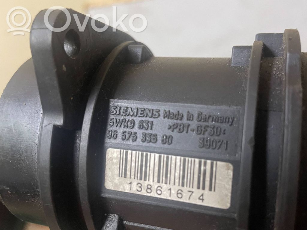 Citroen C3 Przepływomierz masowy powietrza MAF 