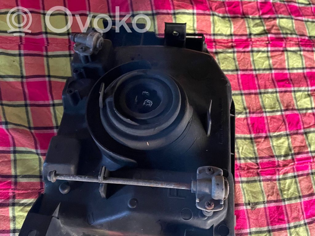 Mitsubishi Pajero Faro delantero/faro principal 