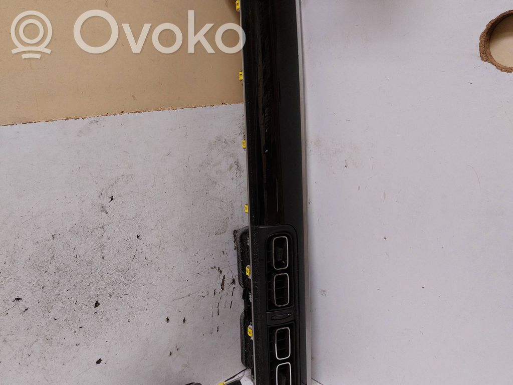 Panelės apdaila   9812401777,AA38100413