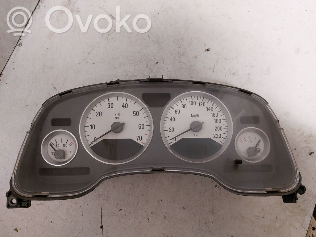 Opel Astra G Speedometer (instrument cluster) 