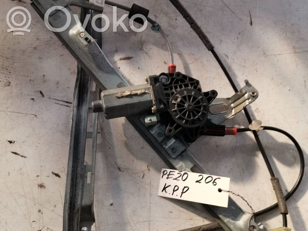 Peugeot 206 Front door window regulator with motor 
