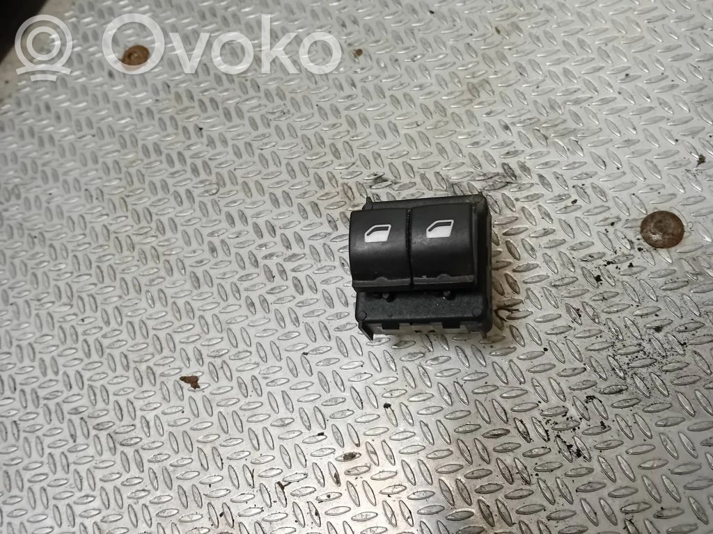 Citroen C4 Cactus Interruptor del elevalunas eléctrico 