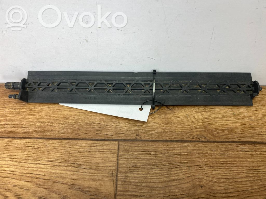 Intercooler air channel guide   L1MB8472EAPI,L1MB8472EA
