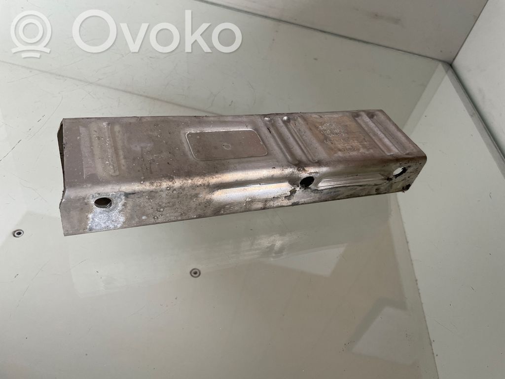 Audi A4 S4 B7 8E 8H Galinis laikiklis bamperio 
